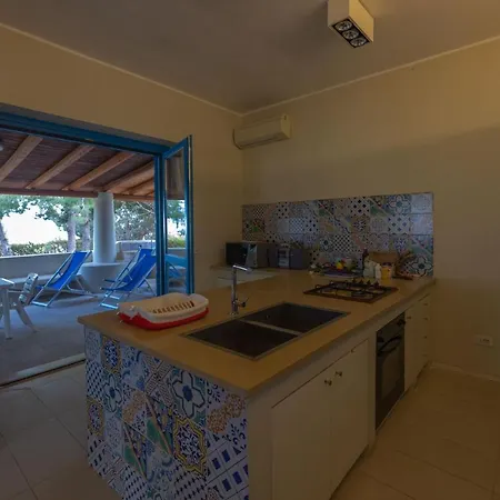 Ustica Mari E Carlo Contrada Ogliastrello Vila Isola di Ustica