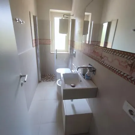 Ustica Mari E Carlo Contrada Ogliastrello Isola di Ustica