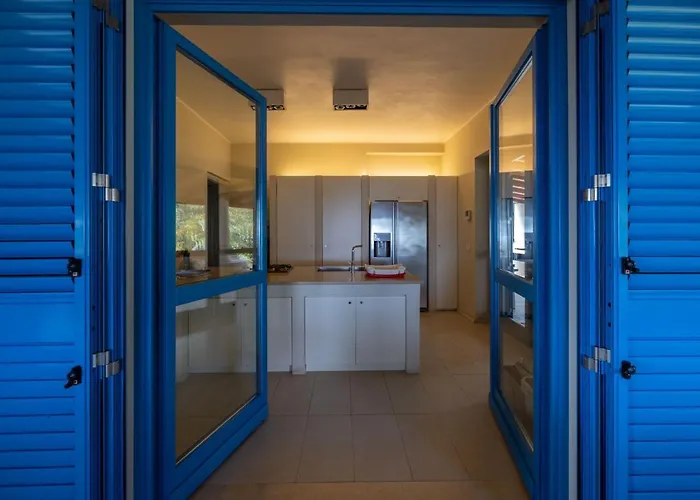 Ustica Mari E Carlo Contrada Ogliastrello * Isola di Ustica